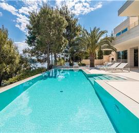 Luxury 6 Bedroom Brac Island Beach Front Villa With Heated Infinity Pool and lift near Sumartin sleeps 12
